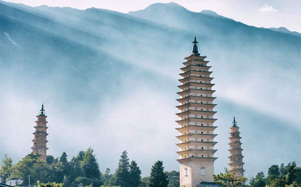 崇圣寺三塔-重庆旅行社