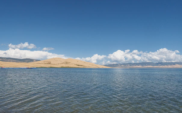 青海湖旅游景点：海心山（湖沙岛）