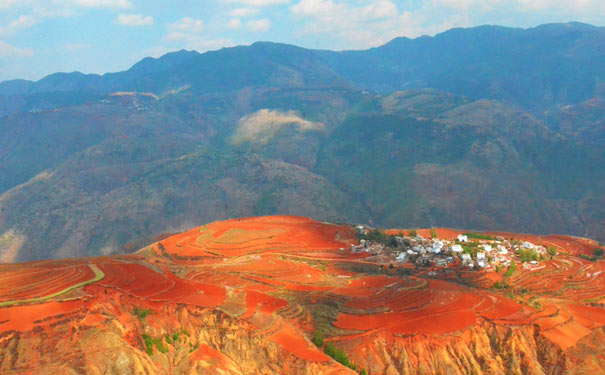 云南旅游推荐：东川红土地