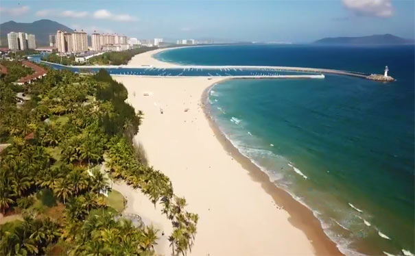 海南旅游：陵水清水湾海滩