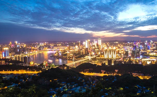 重庆特色玩法推荐：南山赏重庆夜景