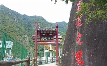 汉中石门栈道景区